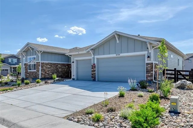 3734 Doubletrack Lane Castle Rock, CO 80108