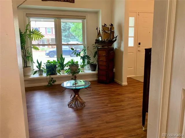 8266 S Logan Court Littleton, CO 80122