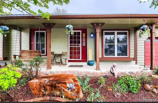 8266 S Logan Court Littleton, CO 80122