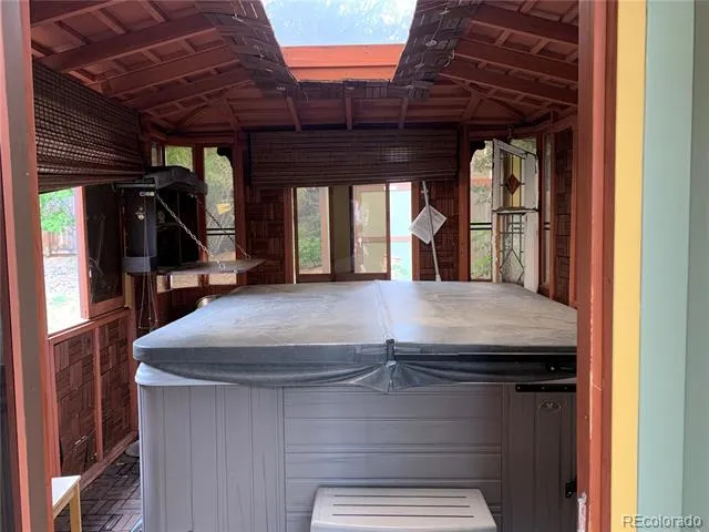 8266 S Logan Court Littleton, CO 80122