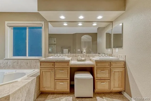 9615 Aspen Hill Circle Lone Tree, CO 80124