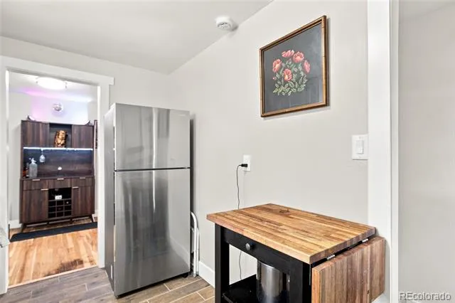 812 Geneva Street Aurora, CO 80010