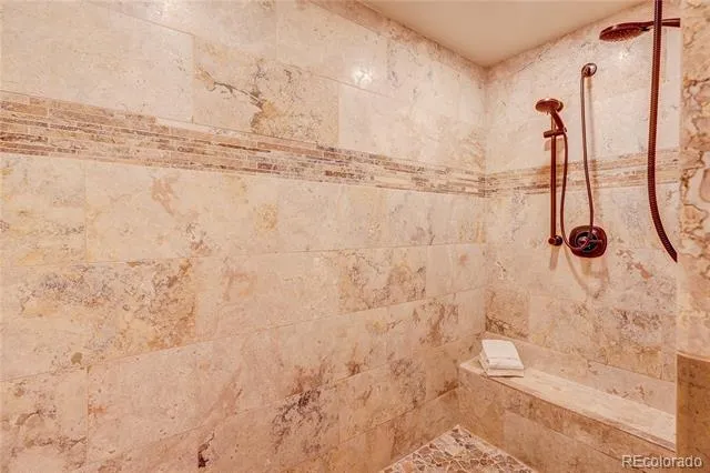 3624 S Ivory Court Aurora, CO 80013