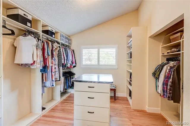 3624 S Ivory Court Aurora, CO 80013