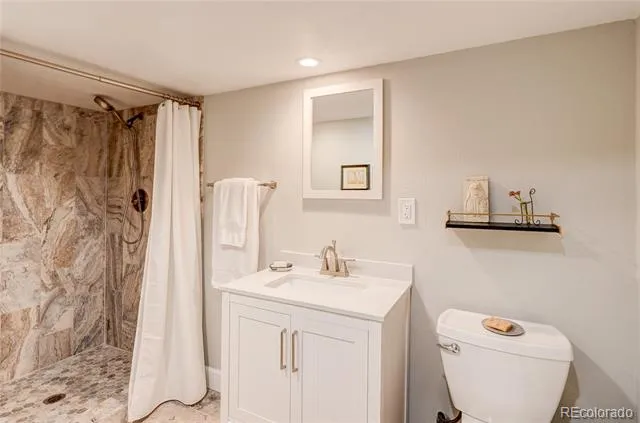 3624 S Ivory Court Aurora, CO 80013