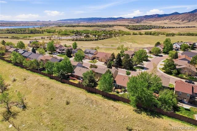 8814 S Field Court Littleton, CO 80128