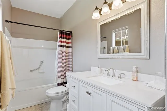 1651 W Canal Circle #617 Littleton, CO 80120