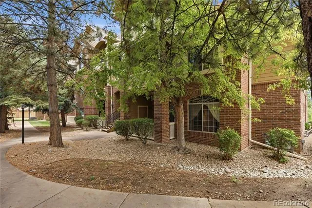 1651 W Canal Circle #617 Littleton, CO 80120