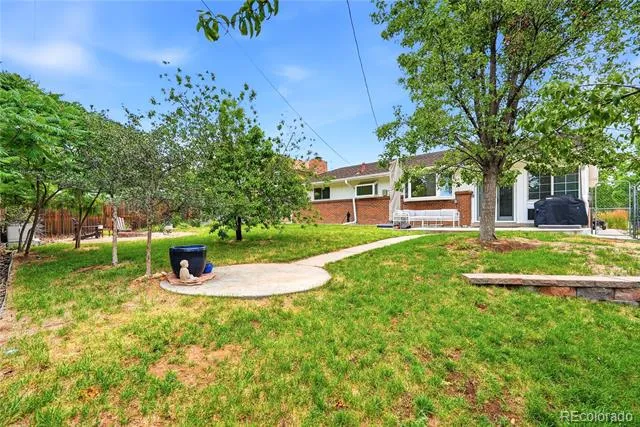 2779 S Meade Street Denver, CO 80236