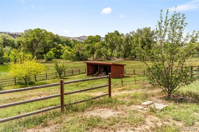8231 Firethorn Drive Loveland, CO 80538