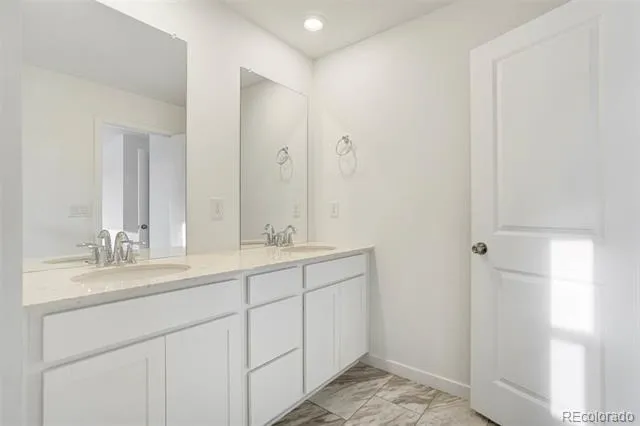 9048 Bondcliff Lane Parker, CO 80134