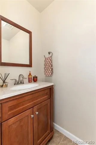 7831 S Kittredge Circle Englewood, CO 80112