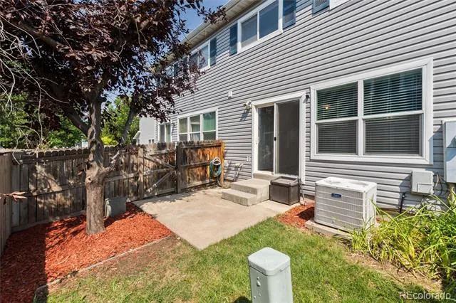 7831 S Kittredge Circle Englewood, CO 80112