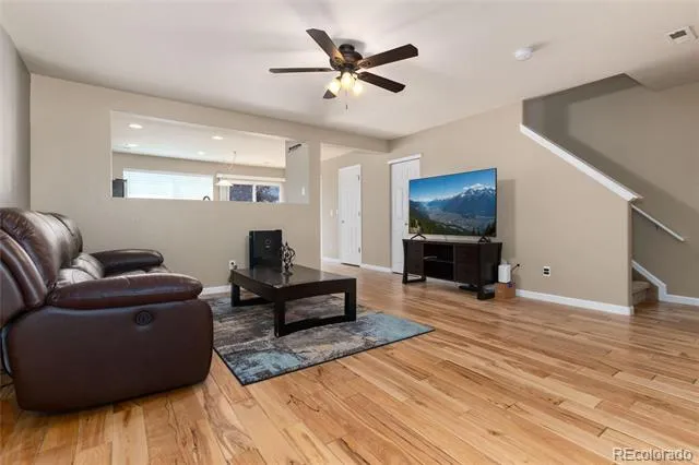 7831 S Kittredge Circle Englewood, CO 80112