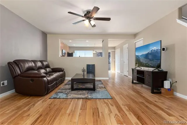 7831 S Kittredge Circle Englewood, CO 80112