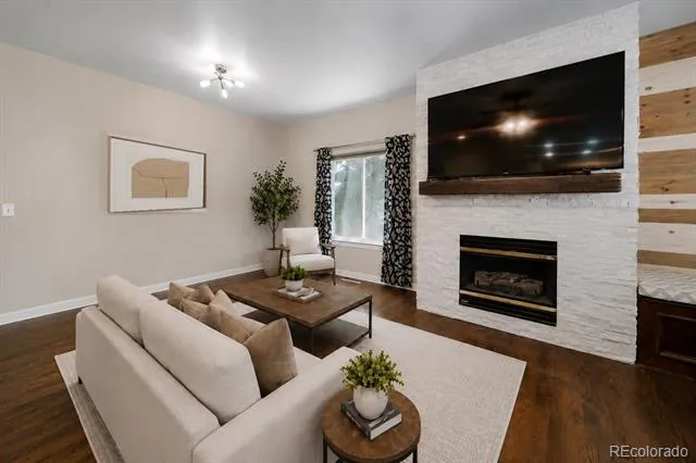 8592 W Eden Drive Littleton, CO 80127