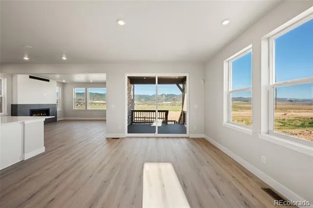 8669 Leaf Sedge Lane Littleton, CO 80125