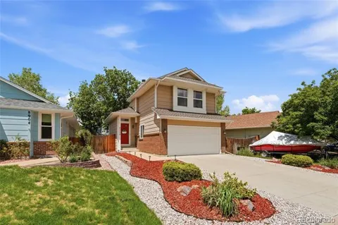 8908 Cloverleaf Circle