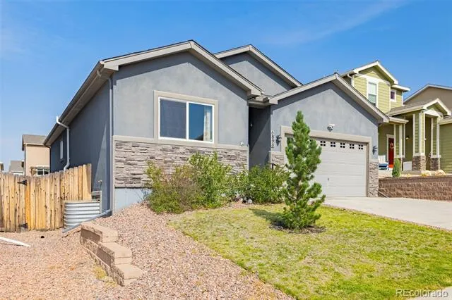 6898 Tullamore Drive Colorado Springs, CO 80923