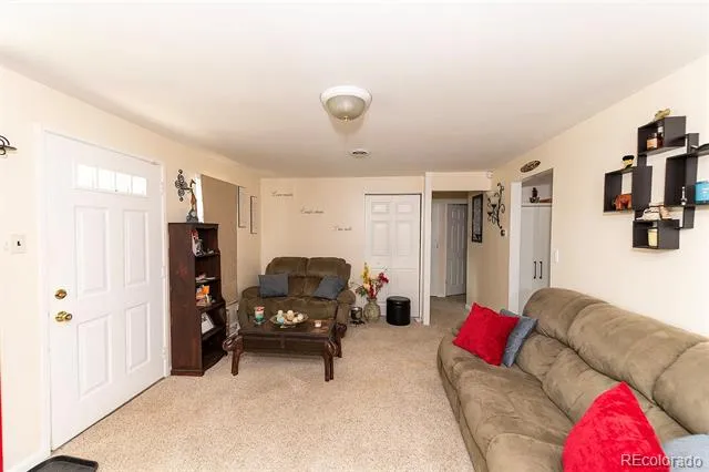 6571 Porter Way Commerce City, CO 80022
