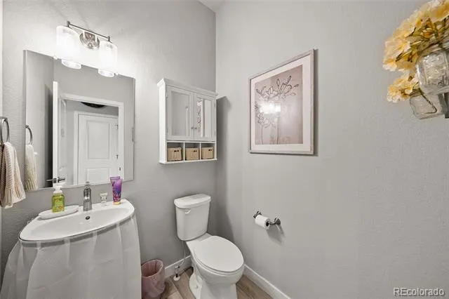 5165 Lake Terrace Lane Longmont, CO 80504