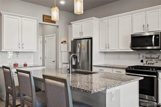 5165 Lake Terrace Lane Longmont, CO 80504