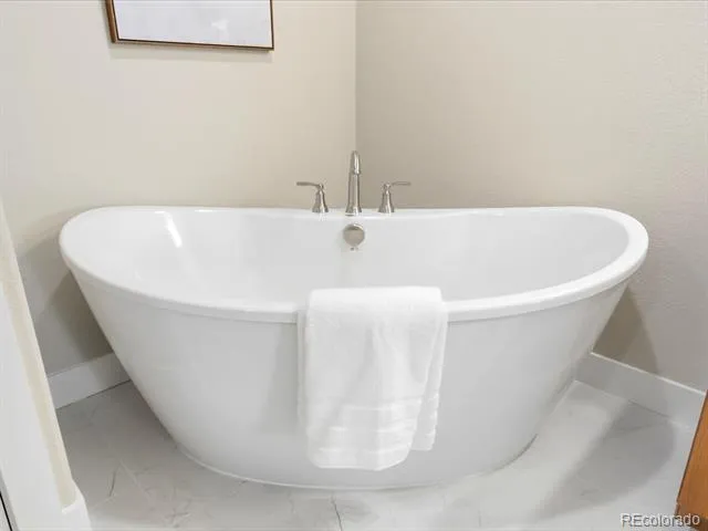 3643 Crested Owl Court Dacono, CO 80514
