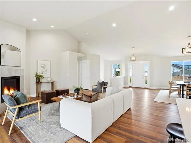 3643 Crested Owl Court Dacono, CO 80514