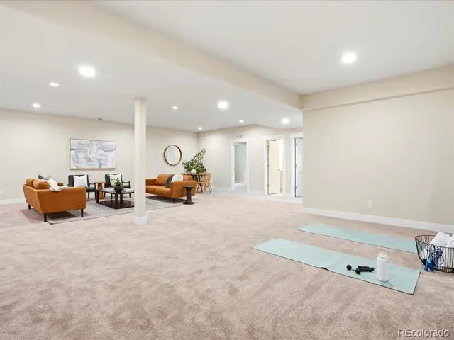 3643 Crested Owl Court Dacono, CO 80514