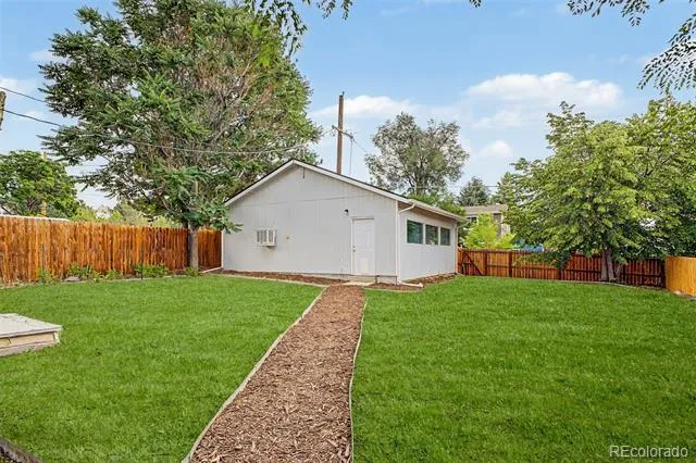 1140 S Wolff Street Denver, CO 80219