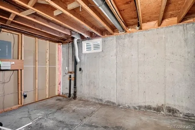 16333 E 7th Drive Aurora, CO 80011