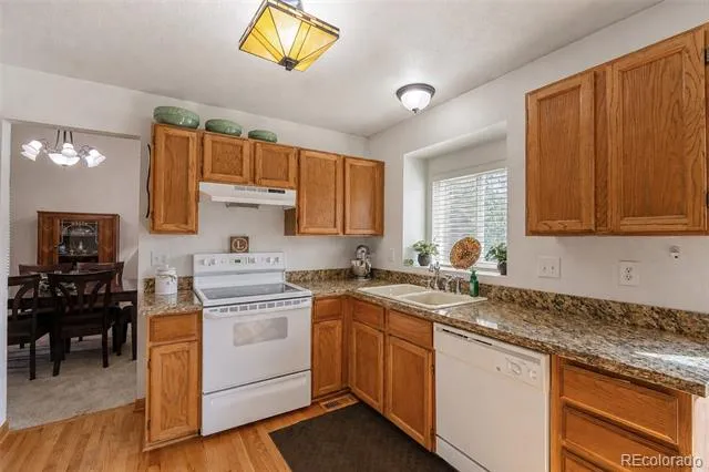 10102 Telluride Street Littleton, CO 80125