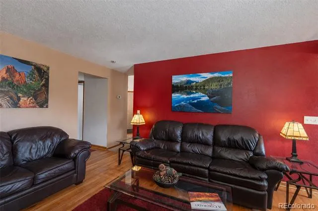 10102 Telluride Street Littleton, CO 80125