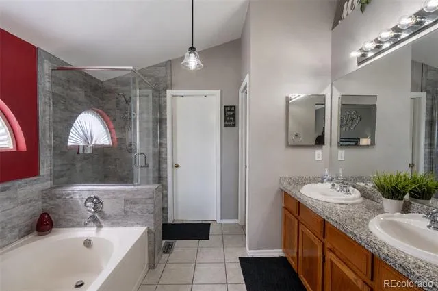 10102 Telluride Street Littleton, CO 80125