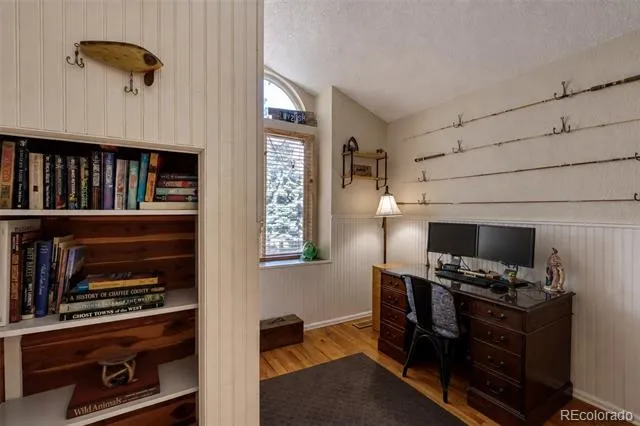 10102 Telluride Street Littleton, CO 80125
