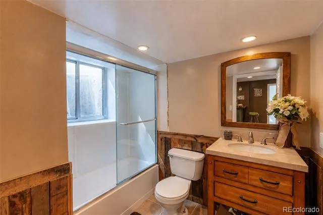10102 Telluride Street Littleton, CO 80125