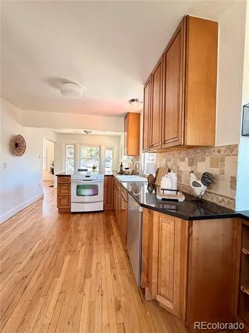 3355 S Grant Street Englewood, CO 80113