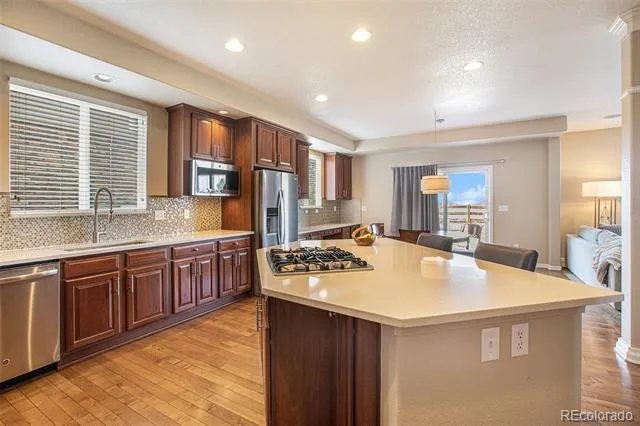 24871 E Ontario Drive Aurora, CO 80016
