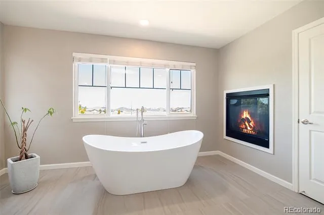 24871 E Ontario Drive Aurora, CO 80016