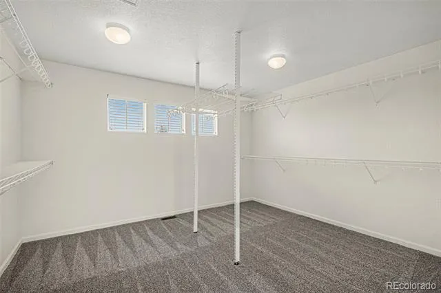 24871 E Ontario Drive Aurora, CO 80016