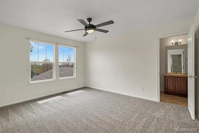 24871 E Ontario Drive Aurora, CO 80016
