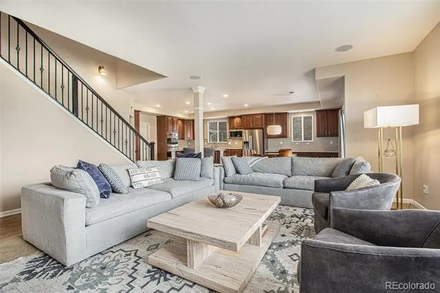 24871 E Ontario Drive Aurora, CO 80016