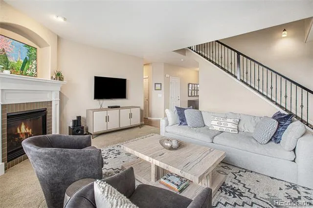 24871 E Ontario Drive Aurora, CO 80016