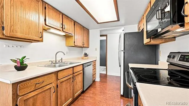 540 S Forest Street #10-103 Denver, CO 80246