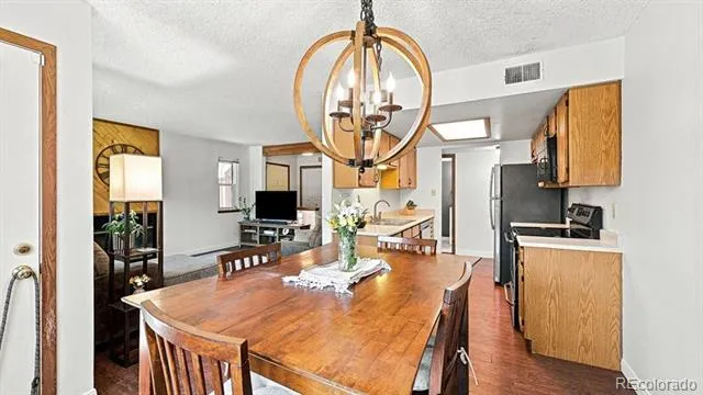 540 S Forest Street #10-103 Denver, CO 80246