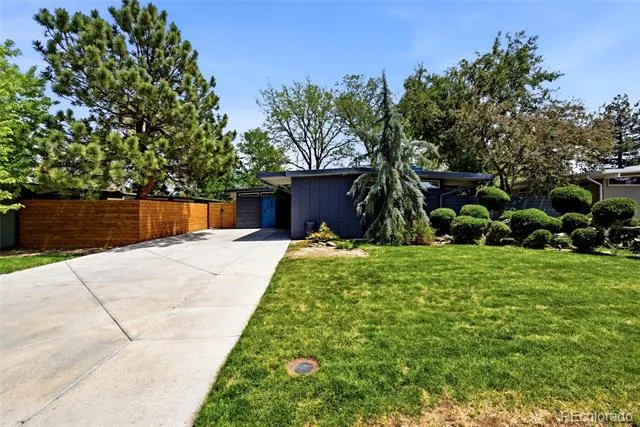 1360 S Dahlia Street Denver, CO 80222