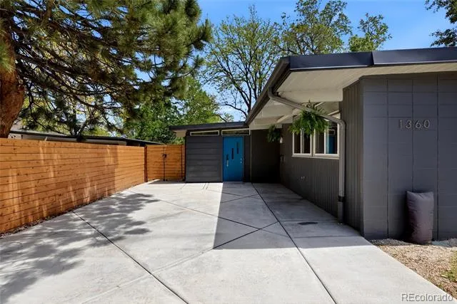 1360 S Dahlia Street Denver, CO 80222