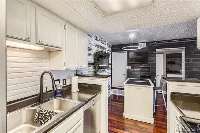 4400 S Quebec Street #101N Denver, CO 80237