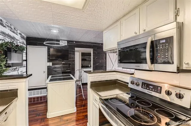 4400 S Quebec Street #101N Denver, CO 80237