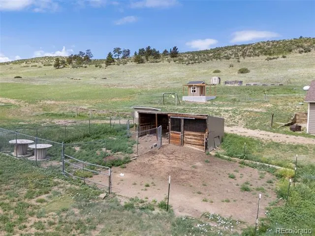 5821 W County Road 8e Berthoud, CO 80513
